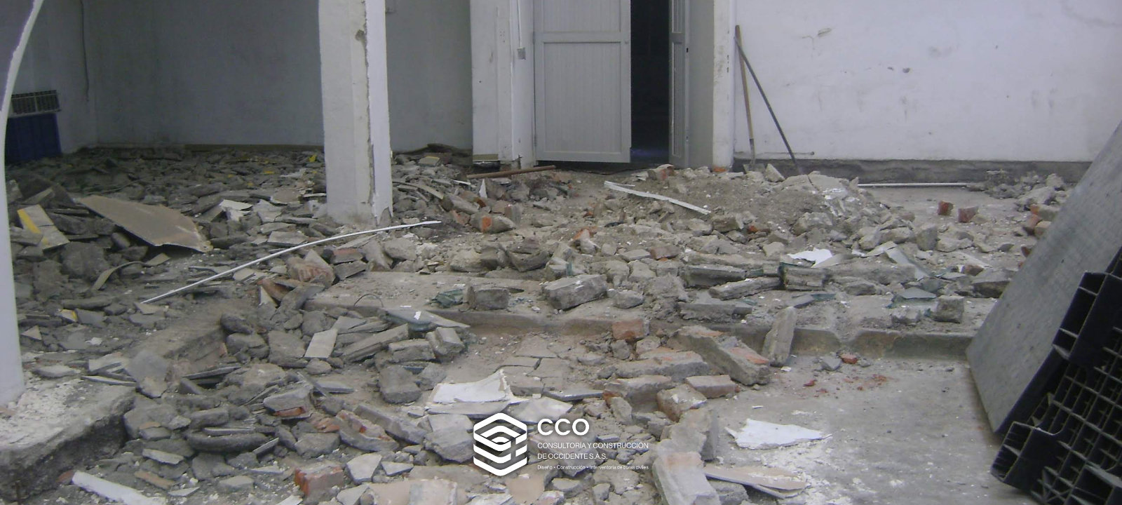 OBRAS DE DEMOLICIÓN PARCIAL DE LOSA – DAVITA CALI NORTE.